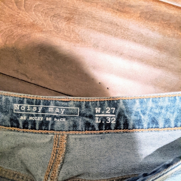 Noisy May Relaxed Fit Jeans 👖👖 - Picture 5 of 8